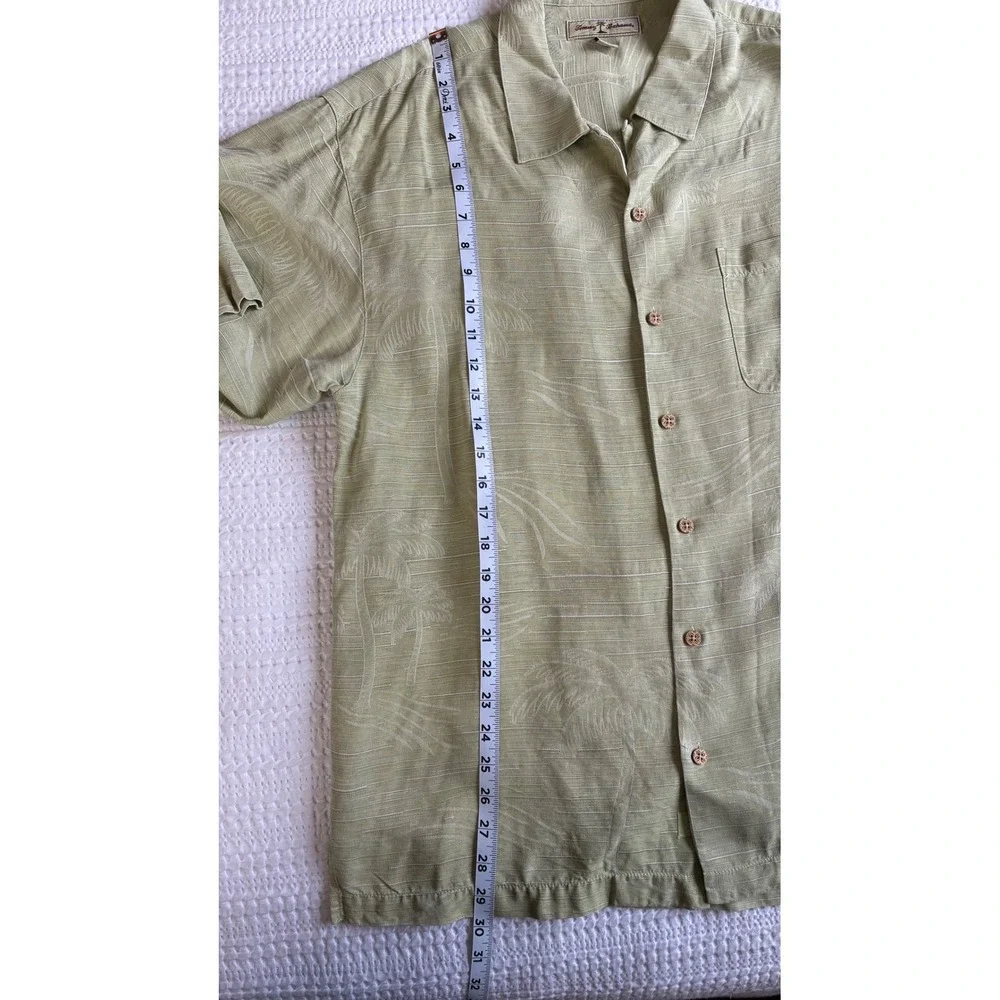 Tommy Bahama Camp Shirt Green 100% Silk Hawaiian Palm Trees Wooden Buttons Men L - Picture 10 of 12